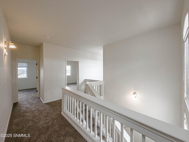 Building Photo - 3742 Piedras Negras Dr
