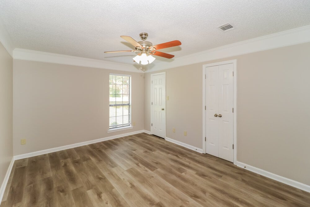 Building Photo - 5859 Pepper Crossing