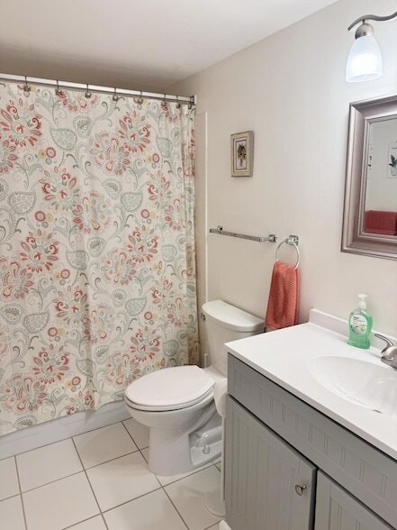 Building Photo - 2950 SE Ocean Blvd