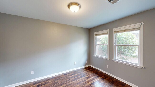 Building Photo - 3573 Galloway Ave