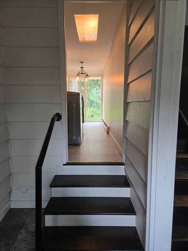 Building Photo - Spacious Single-Story 3 Bed / 2 Bath Home in Federal Way