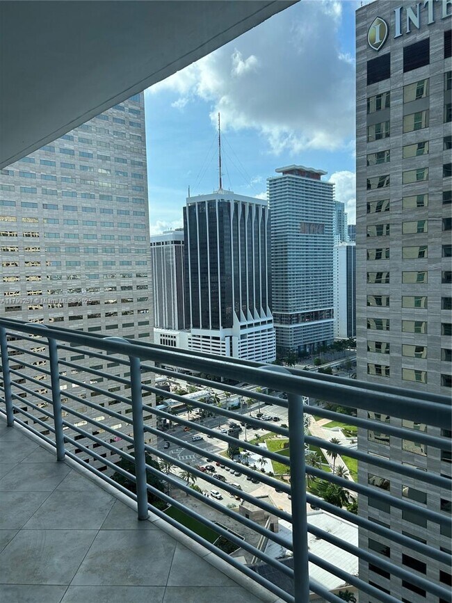 Building Photo - 335 S Biscayne Blvd