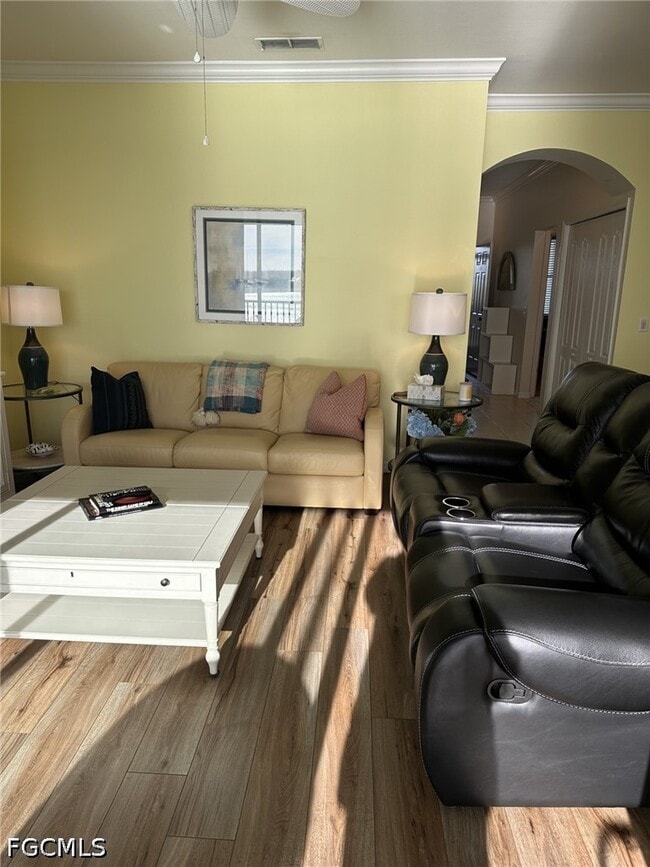 Building Photo - 10361 Butterfly Palm Dr