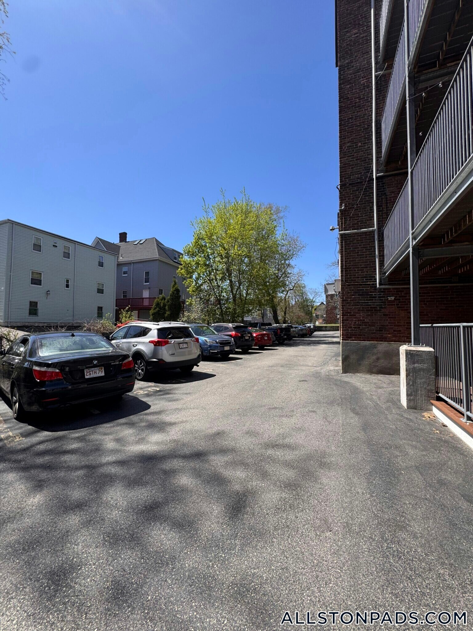 Building Photo - 6 Radcliffe Rd