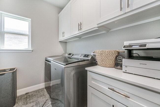 Building Photo - 9307 Kori Dr
