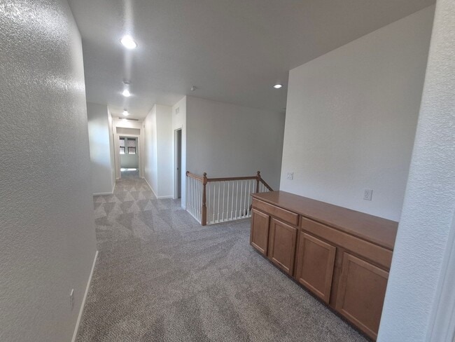 Building Photo - Spacious Four Bedroom, Three Bath Home in ...