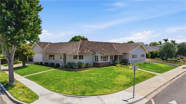 Building Photo - 1260 Somerset Ln