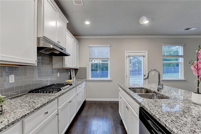 Building Photo - 461 Paxton LN