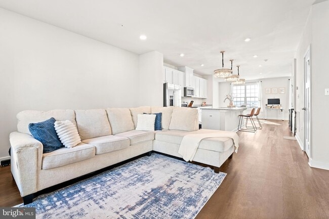 Building Photo - 14730 Spring Haven Ln