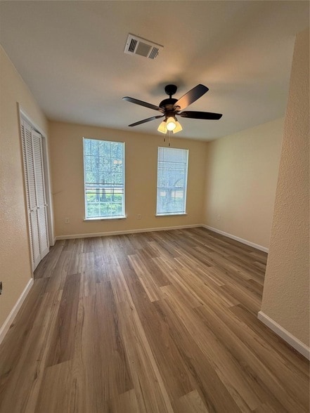 Building Photo - 236 Live Oak Dr