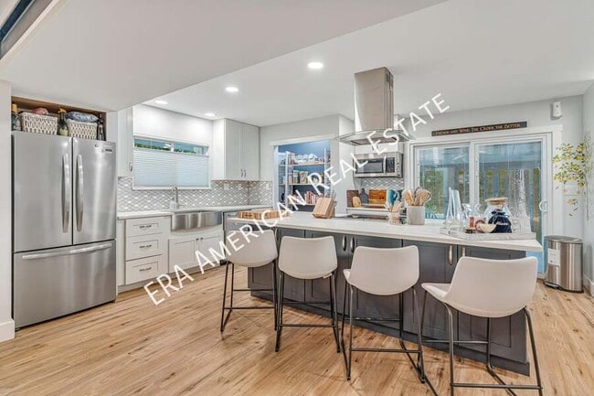 Building Photo - 2037 Lewis Turner Blvd