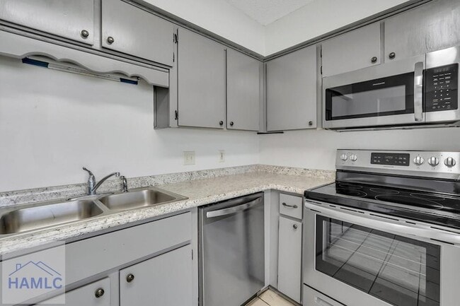 Building Photo - 734 Timber Ridge Trail