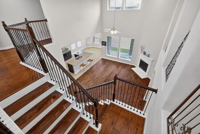 Building Photo - 25610 Fleming Lodge Ln