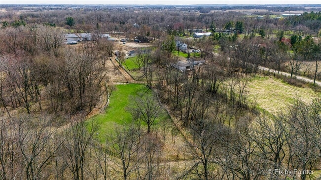Building Photo - 708 S Rose Farm Rd