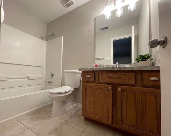 Building Photo - 1603 Nichole Woods Dr