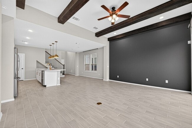Building Photo - 4007 Delta Rose St