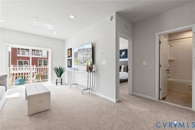 Building Photo - 9221 Magellan Pkwy