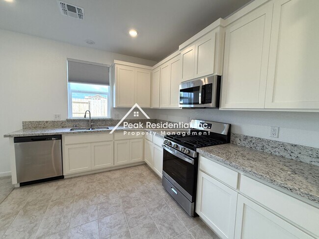 Building Photo - 7657 Barebow Wy