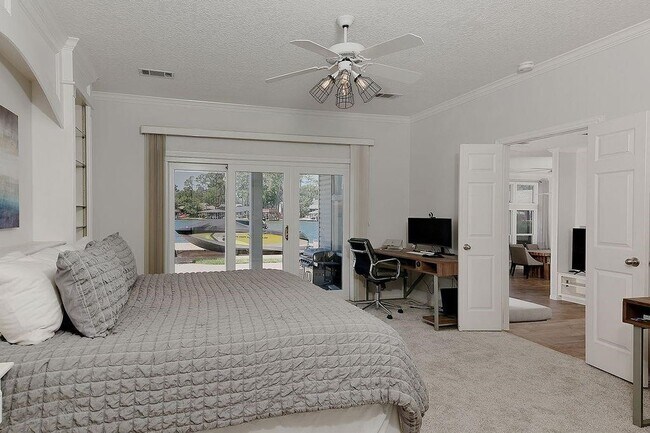 Building Photo - 12374 Lake Vista Dr