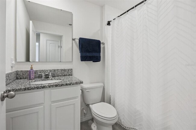 Building Photo - 13121 Bounty Ave