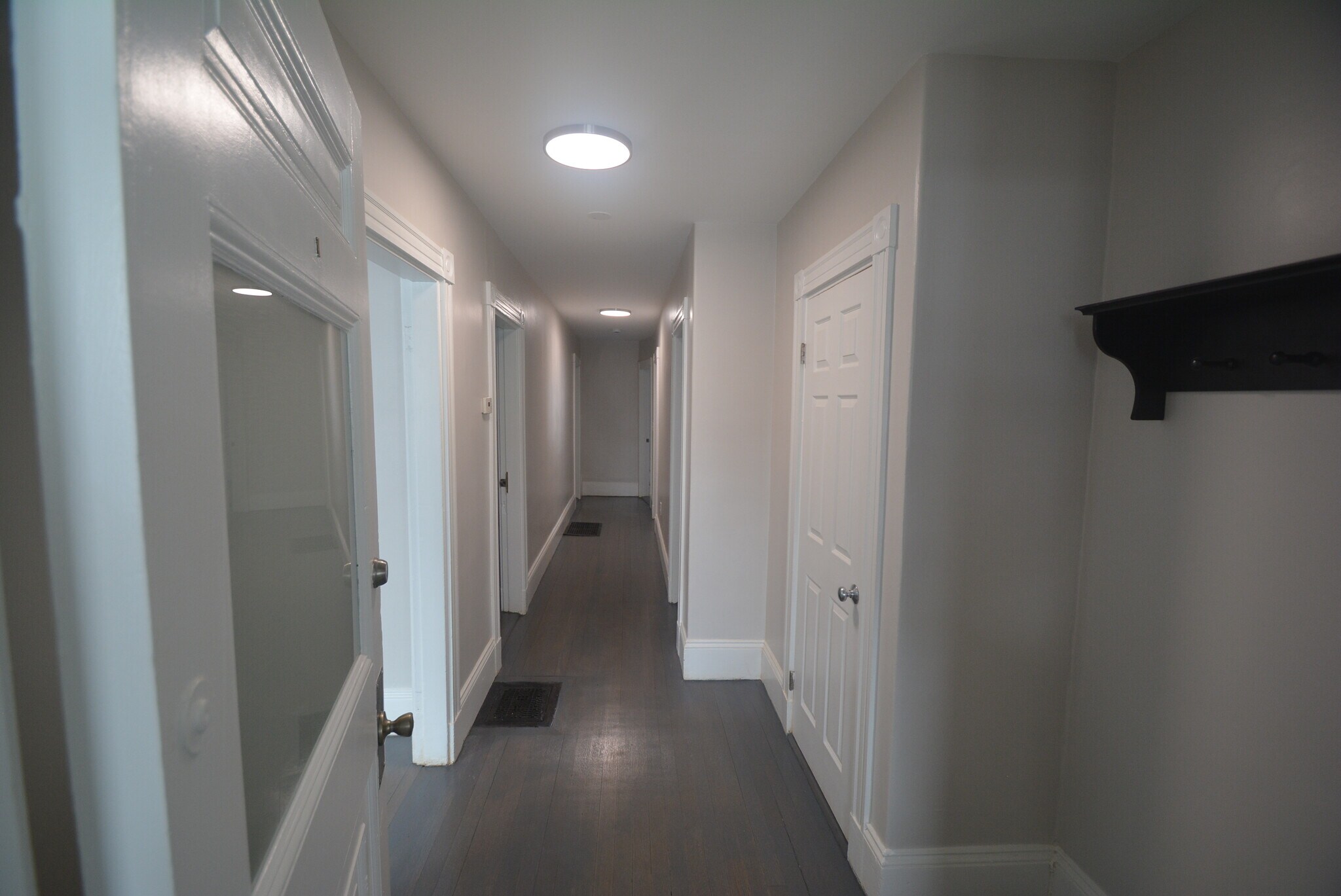 Building Photo - 31 Claybourne St