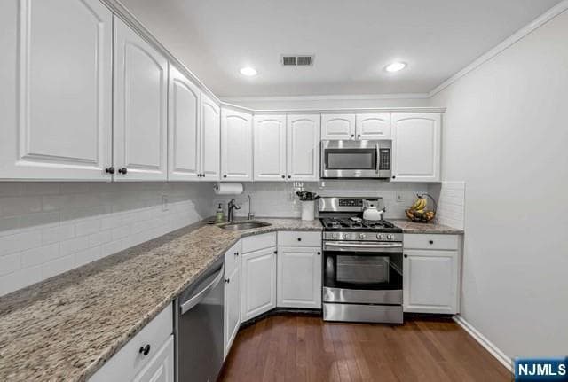 Building Photo - 1099 Coventry Way