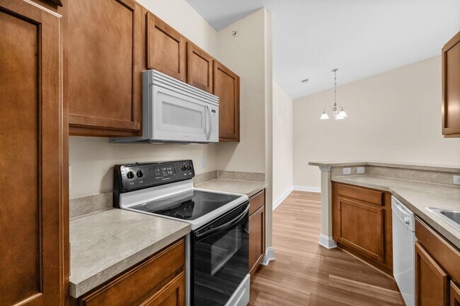 Building Photo - 239 Portsmith Dr