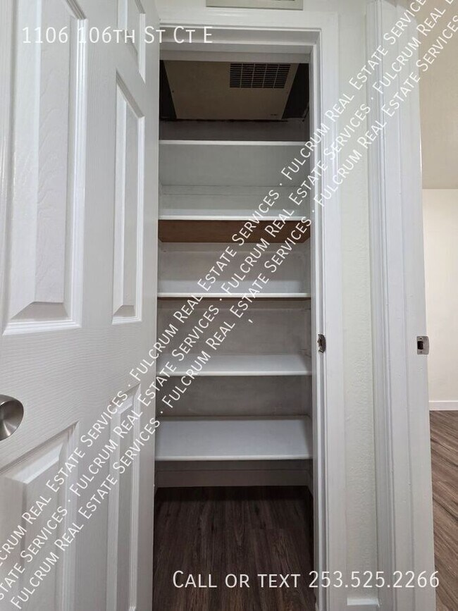 Building Photo - 1106 106th St Ct E