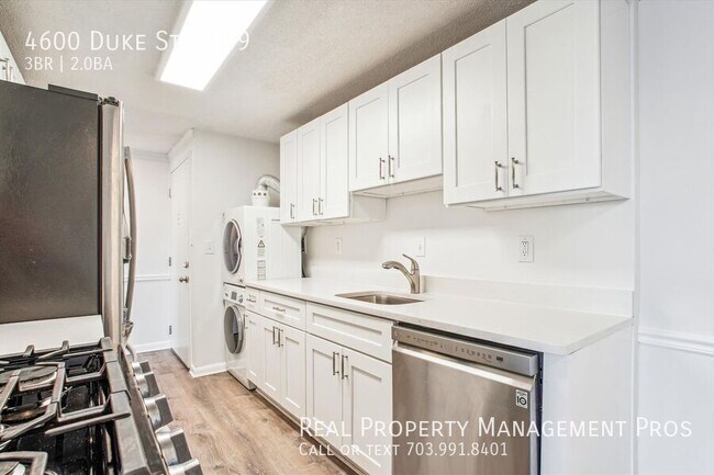 Building Photo - 4600 Duke St