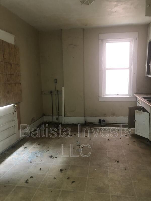 Building Photo - 821 E McCarty St