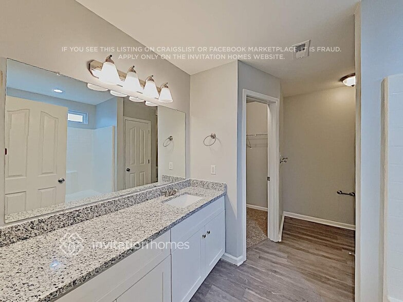 Building Photo - 12826 Slade Castle Ct