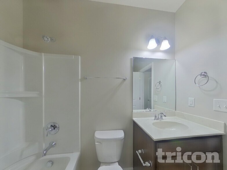 Building Photo - 3019 Burgess Dr