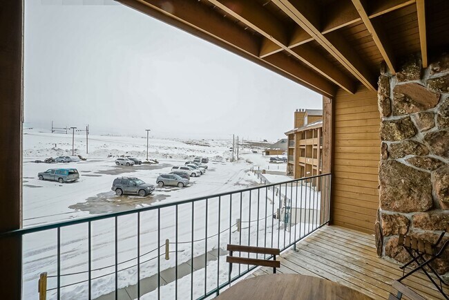 Building Photo - 62927 US HIGHWAY 40, Door 535