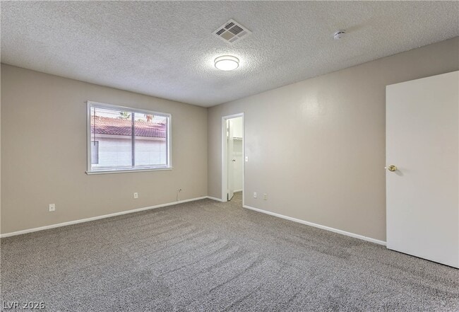 Building Photo - 6647 W Tropicana Ave