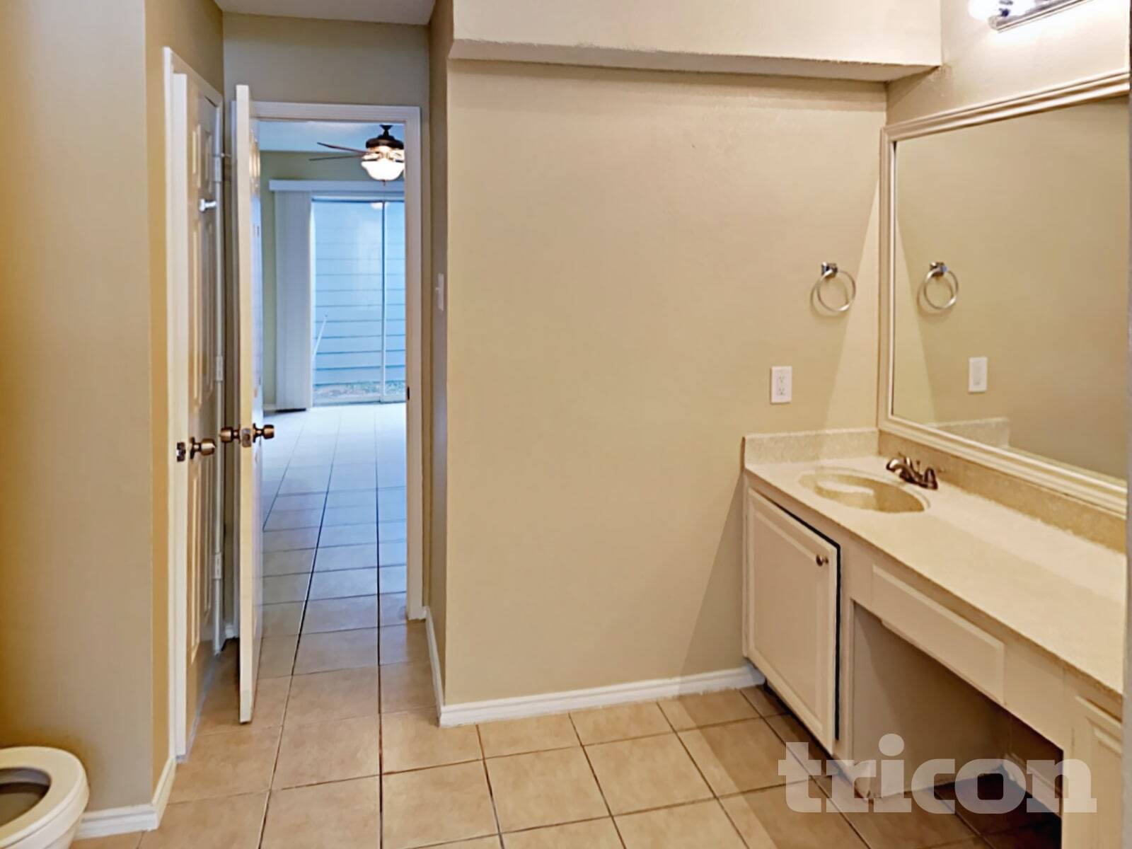 Building Photo - 1521 Savannah St