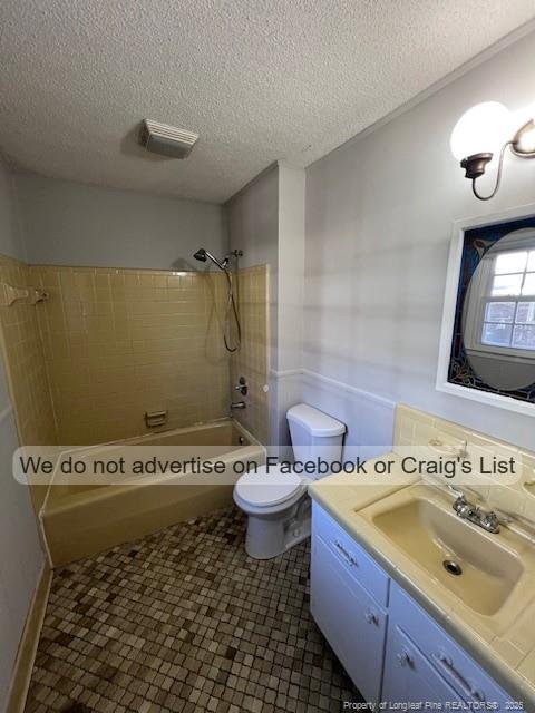 Building Photo - 622 Garfield Dr