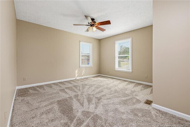 Building Photo - 1583 Winnabow Dr