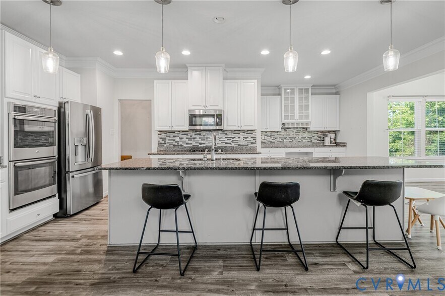 Building Photo - 16848 White Daisy Loop