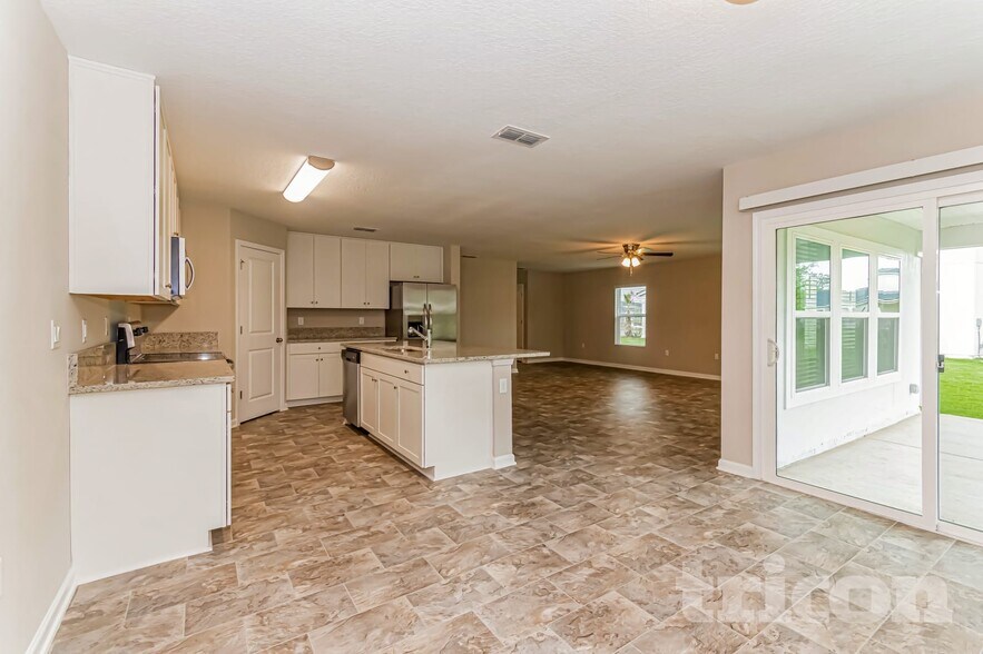 Building Photo - 11351 John Rutledge Pl