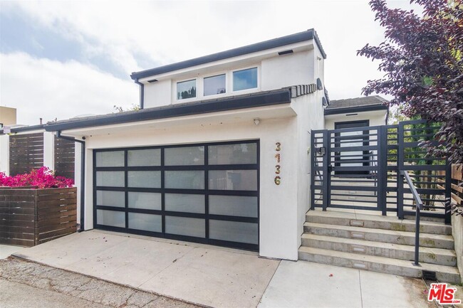 Building Photo - 3136 Floye Dr