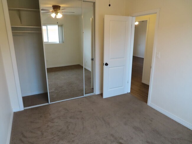 Building Photo - Renovated Two Bedroom Apartment in La Mesa
