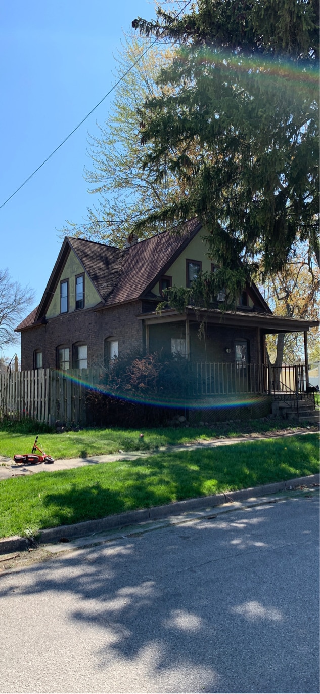 Building Photo - 1757 Wood St