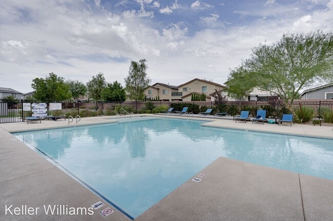 Building Photo - 3 br, 2.5 bath House - 932 Lotus Falls St