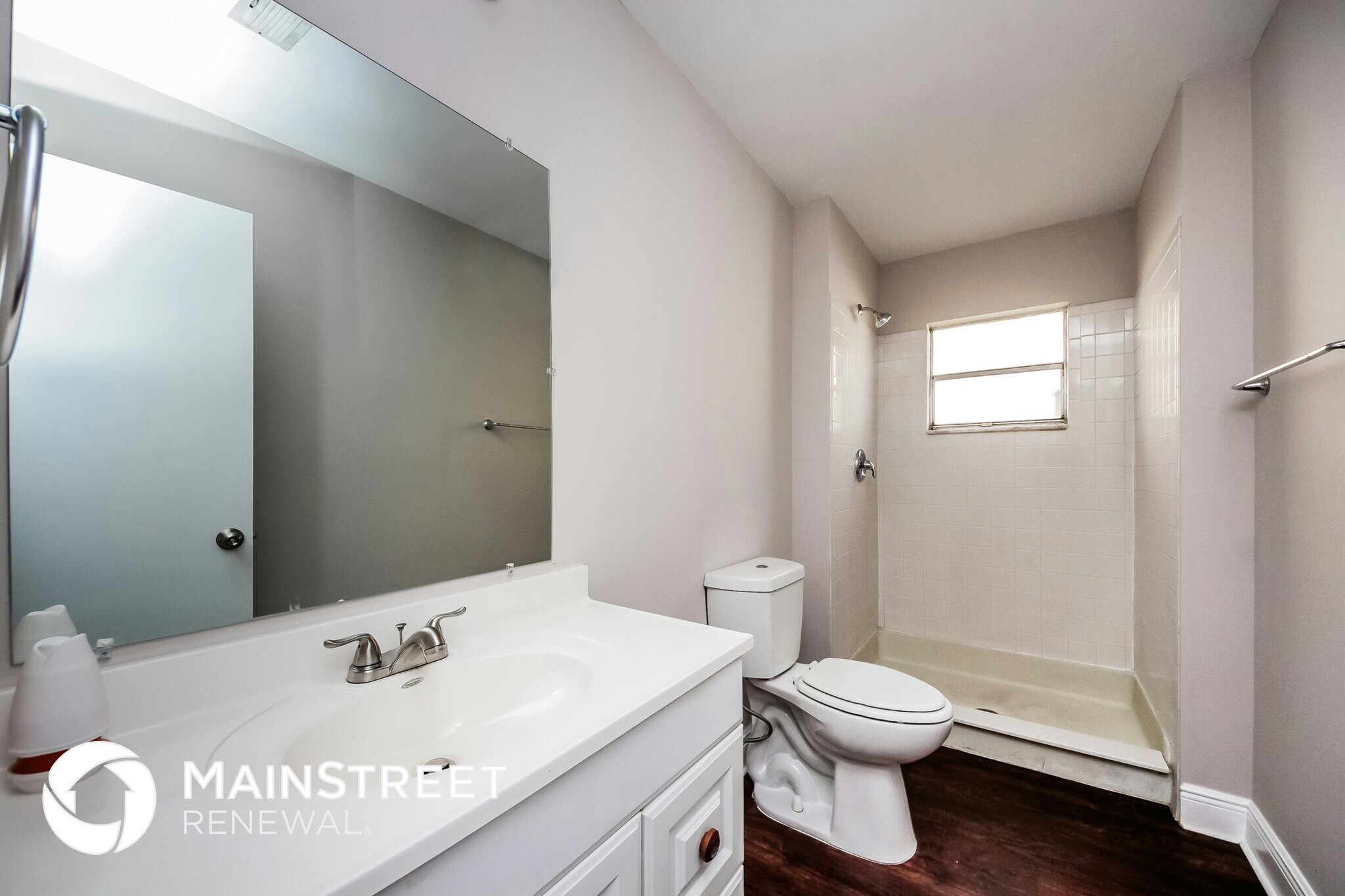 Building Photo - 10851 Waterford Ct
