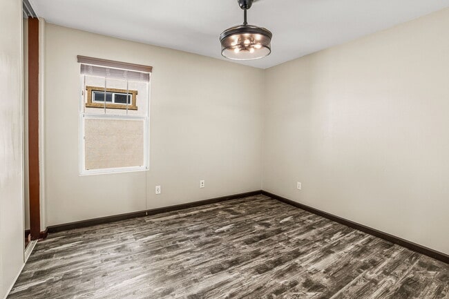Building Photo - 1225 Los Olivos Street