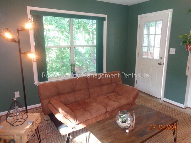 Building Photo - Single Home in Panther Place Williamsburg/...