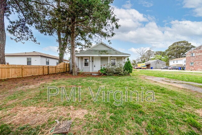 Building Photo - 4217 Dunning Rd