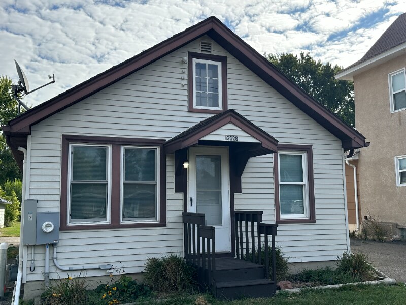 Building Photo - 12628 Main St