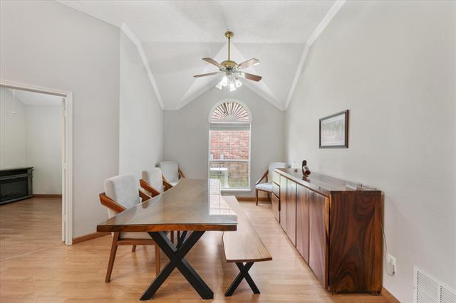 Building Photo - 3701 Kales Ln