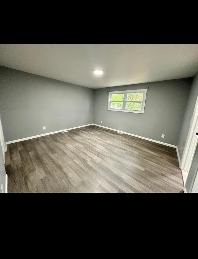 Building Photo - 39 Pheasant Dr